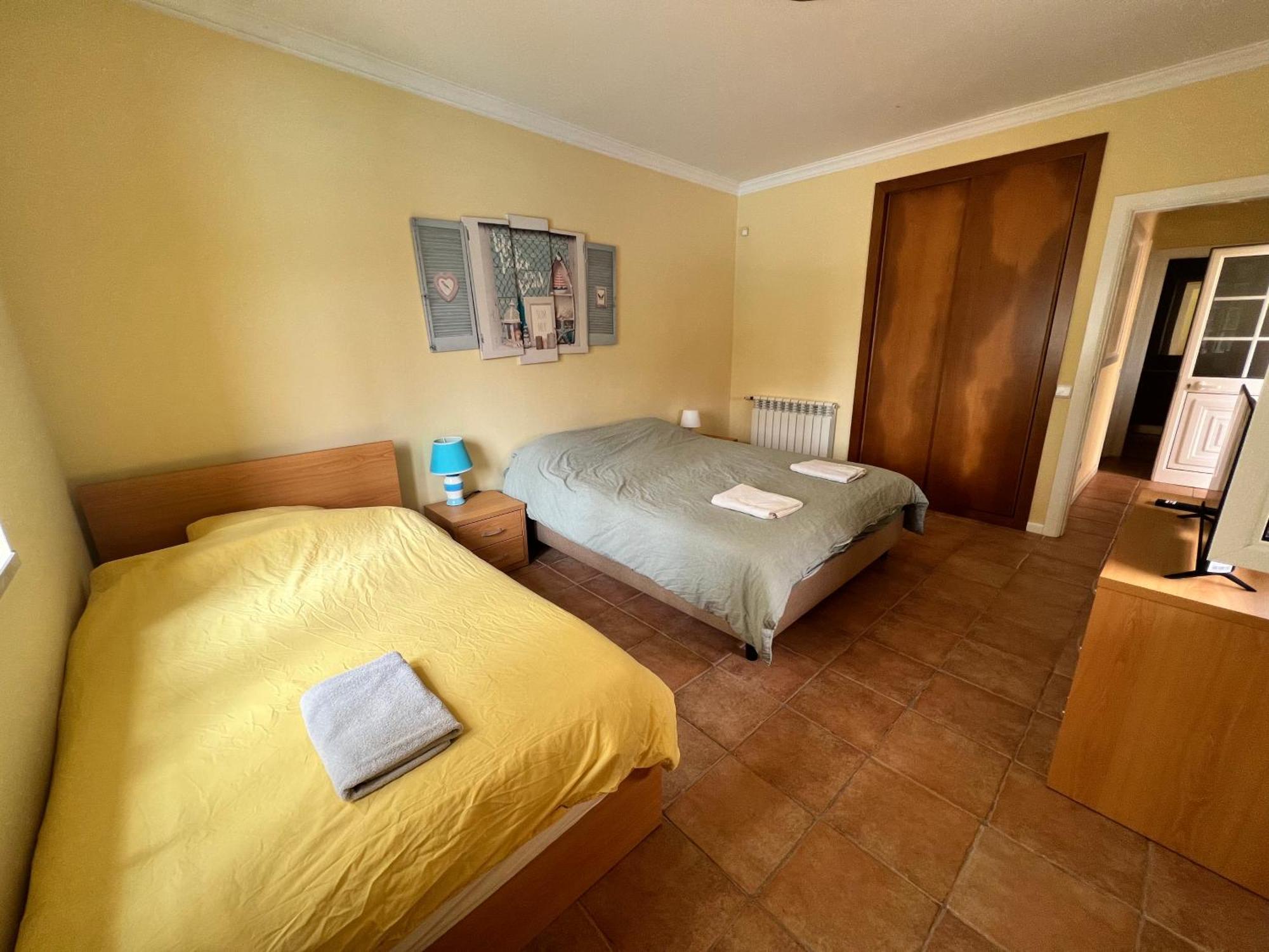 B&B With Heated Pool Sao Martinho do Porto Exterior photo
